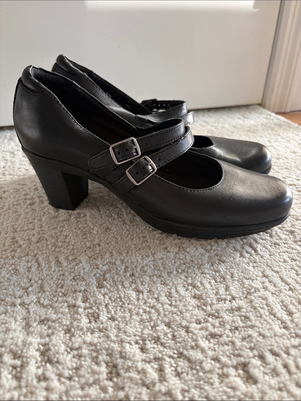 Vintage 2010 Clark Bendables Classic Black Mary Jane Heel with Double Buckle 7M - Picture 1 of 9